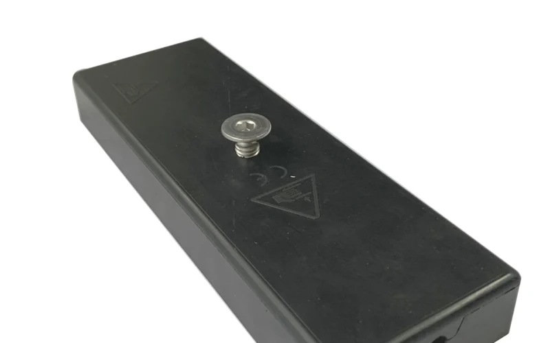 Home Rectangular Rubber-Coated Magnets for Offshore Wind Turbine Towers