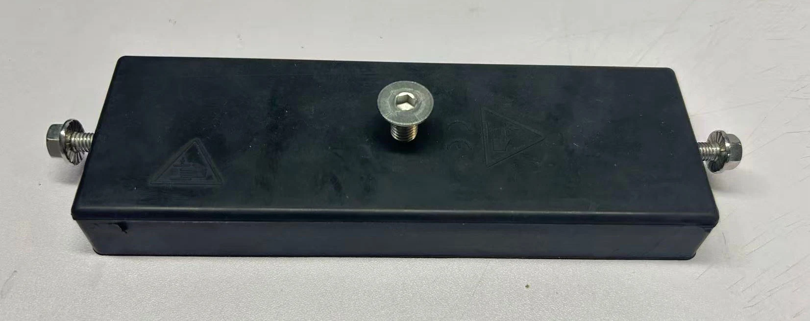 Large rectangular rubber coated assembly with three fixing screws